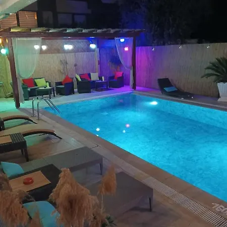 باياز ملك أنطاليا