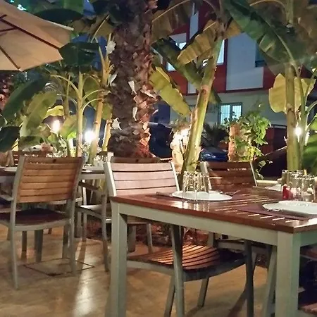 باياز ملك أنطاليا