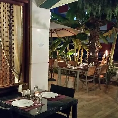 باياز ملك فندق 3*